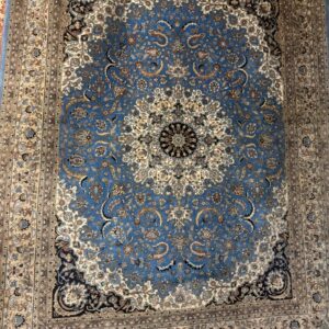 Beautifully hand knotted